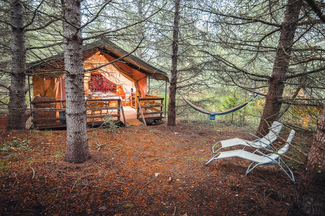 Domaine De La Vitarelle Glamping Villaniere Kültér fotó