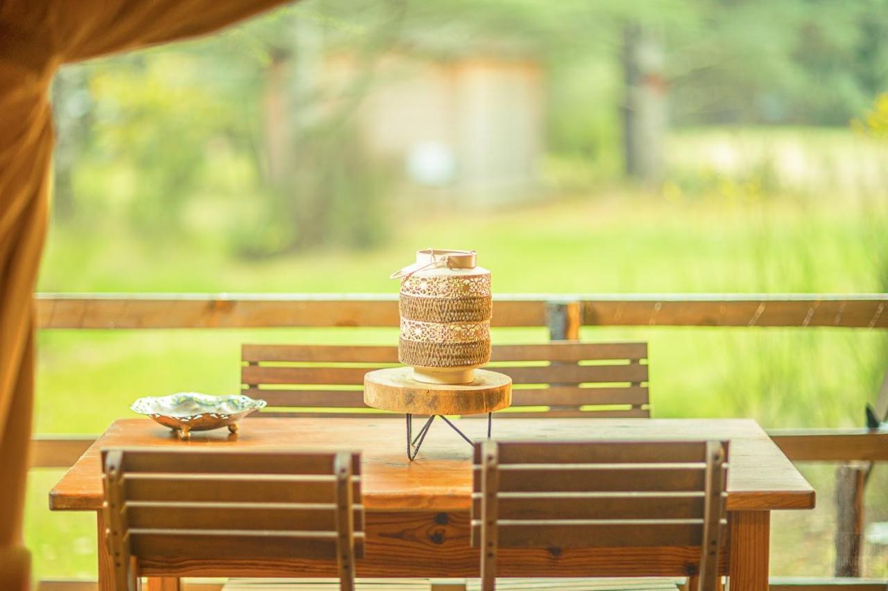 Domaine De La Vitarelle Glamping Villaniere Kültér fotó